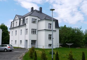 komplett sanierte 5-Raum Wohnung in ruhiger Wohnlage